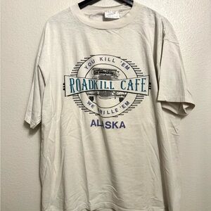 90s Roadkill Cafe “You Kill Em We Grille Em” Men’s White Cafe Humor Tee XL 23x28